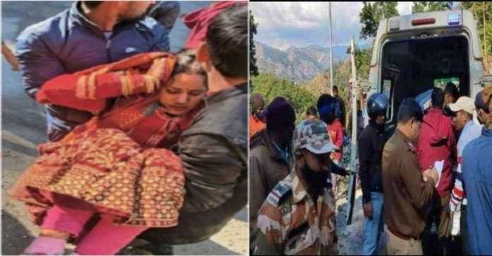 Bus fell into a ditch in Pauri Garhwal 3 people died 16 injured