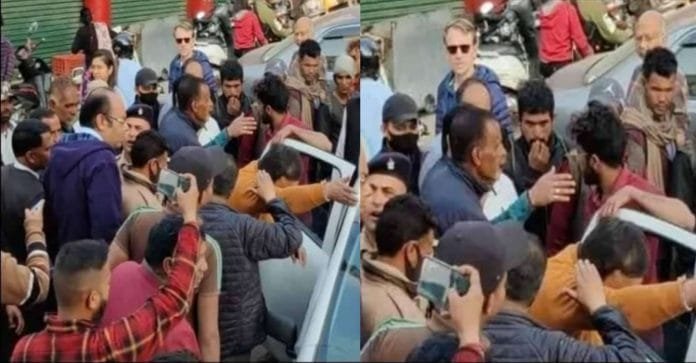 Tourist Misbehavior in mussoorie