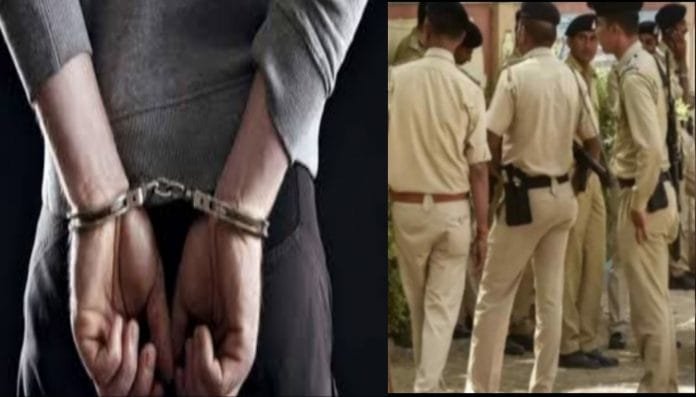 Delhi tourist threatens policeman to take off his uniform