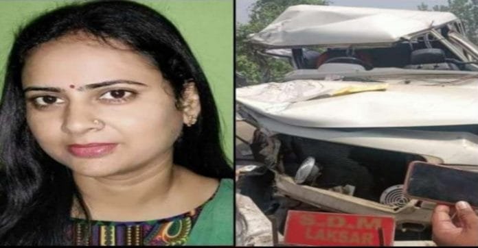 SDM's car accident in Roorkee, driver dies, SDM's condition critical