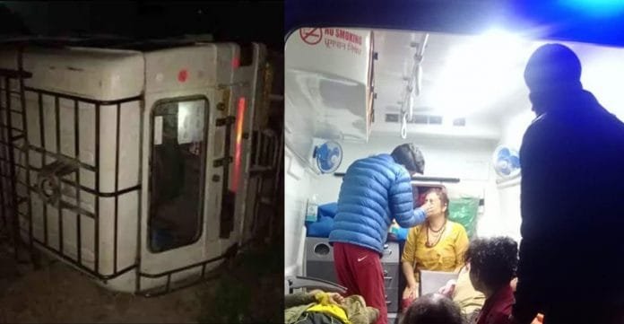 Max fell into Ditch in Uttarkashi Max fell into Ditch in Uttarkashi