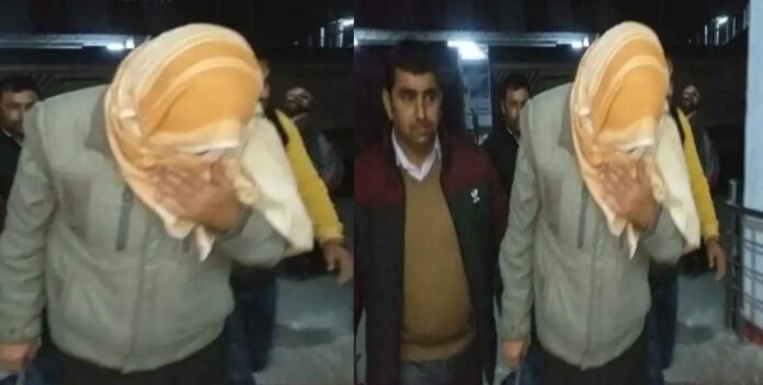 CBI arrested railway officer taking bribe in Nainital