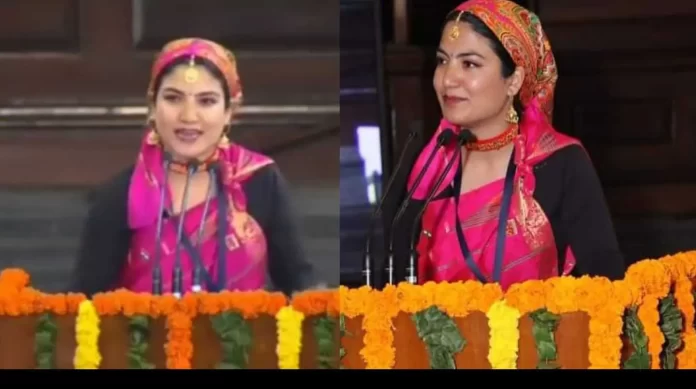 Uttarakhand's Divya Negi dominated the internet, speech in Parliament wearing hill costume going viral