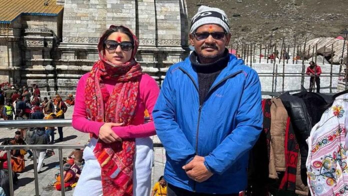 Actress Sara Ali Khan reached Kedarnath Dham