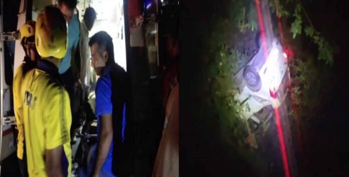 The car of the youth returning after celebrating birthday fell into the ditch The car of the youth returning after celebrating birthday fell into the ditch