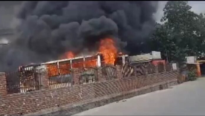 Fire in rishikesh bus stand Fire in rishikesh bus stand