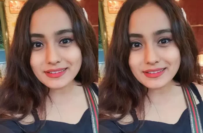 Congratulations to Deeksha Mehta of Uttarakhand, success in Lekhpal exam, boosted morale in father and elder brother Congratulations to Deeksha Mehta of Uttarakhand, success in Lekhpal exam, boosted morale in father and elder brother