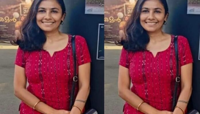 Congratulations to Tehri's daughter Srishti Lakheda.... will get Best Non Feature Film Award