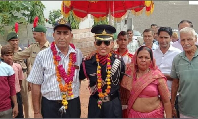 Shivam Yadav of Malpura became lieutenant in the army