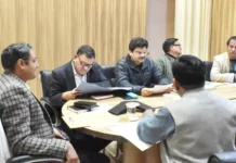 ऋषिकेश-कर्णप्रयाग रेल परियोजना के कार्यों की समीक्षा, DM ने अधिकारियों को निस्तारण के निर्देश दिए, कई बिंदुओं पर हुई चर्चा Review of works of Rishikesh-Karnprayag rail project, DM gives instructions to resolve pending cases