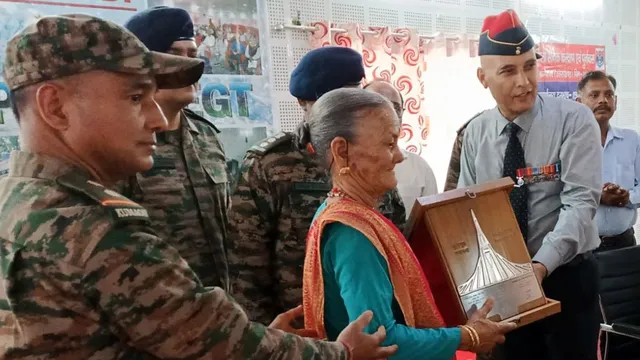 The wife of a soldier who died in the Indo-Pak war received her rights after 60 years, and received Rs 28 lakh in her account. The wife of a soldier who died in the Indo-Pak war received her rights after 60 years, and received Rs 28 lakh in her account.